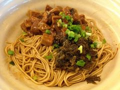 酱丁干挑面-佬钱湾仔(衣裳街店)