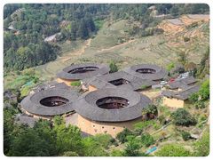 -南靖田螺坑土楼群景区