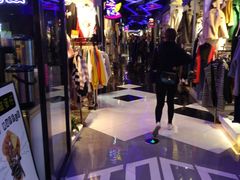 -南京时尚莱迪购物广场(正洪街店)