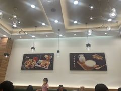 -佰搭果·广式茶餐厅(西华路店)