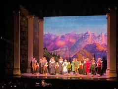 -交通银行前滩31演艺中心