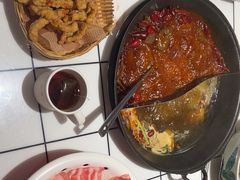 -伍师兄市井火锅(东部星悦天地店)