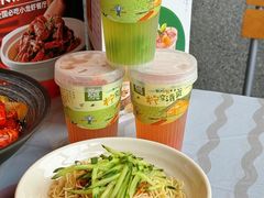 -肥肥虾庄·金牌油焖大虾(杨园滨江时代walk店)