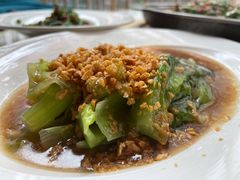 生蚝蒜蓉焗生菜-周三的情书花园餐厅(江北店)