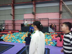 -天空之城蹦床攀岩运动馆·团建拓展·亲子游乐·生日派对(合肥店)