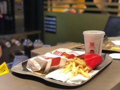 -麦当劳(海岸城店)