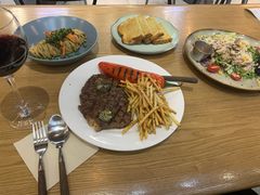 -HELLO 27 意面·沙拉·帕尼尼