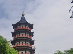 -绳金塔