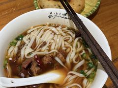 -易裕和·长沙米粉(竹塘西路店)