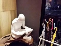 -高雄佳适旅舍-六合馆