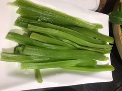 贡菜-大匠工房古船木艺术餐厅·猪肚鸡专门店(长白仙岛店)