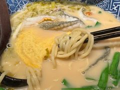 -荣家黄鱼面(前滩太古里店)