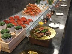 -BLU 全日制餐厅(上海安曼纳卓悦酒店)