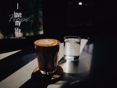 澳白-隹木咖啡馆(宝龙广场店)