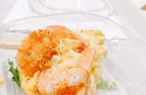 Potato and Shrimp Salad