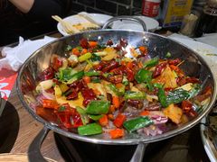 -东口码头·烧鸽子·鱼头泡饼·地方菜(金鹰悦城店)