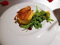 牛油果烤鸡肉塔塔-晶雅花园西餐厅(南京首店)