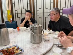 -红色湘菜馆(春风店)