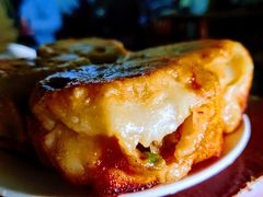 -宝瑞门钉肉饼店