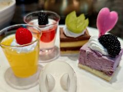 -川骄海鲜自助(王府井奥莱UP TOWN店原世界之花店)