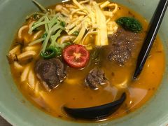 手切酸菜牛腱子面-陳八两面家(滨江天街店)