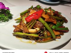 -嘉厨小馆(宜山路店)