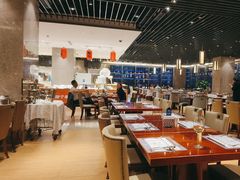 -武汉世茂希尔顿酒店·汇·全日餐厅