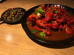 -沪小胖小龙虾(淮海中路旗舰店)