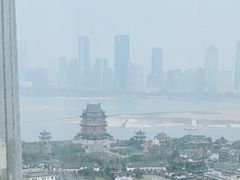 -东方豪景花园酒店·怡景旋转餐厅