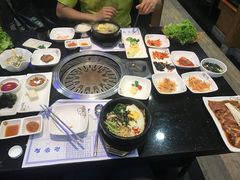 -青松馆韩国料理(香港中路佳世客店)