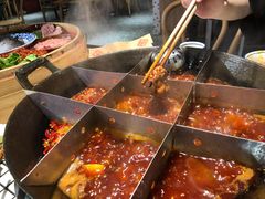 -董眼镜火锅(洪崖洞总店)