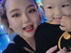 -泉城欧乐堡海洋极地世界