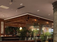 -八府香鸭·啫啫煲(华山路店)