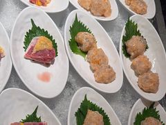 -雍容荟帝王蟹活龙虾展台自助(IFS黑金店)