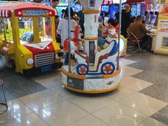 -汤姆熊欢乐世界(莘庄龙之梦店)