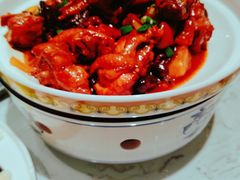 小鸡炖蘑菇-八大碗·地道东北菜(佳兆业店)