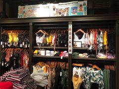 -Hollister(希慎广场店)
