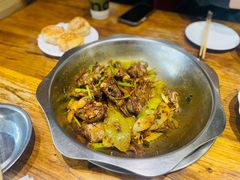 主打的干锅鸭头-安诚居干锅鸭头(八角店)