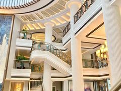 -浅深(世茂滨江精品店)