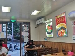 大堂-天瑞福云南过桥米线(十里河店)