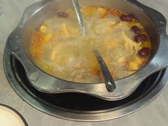 -光头药膳鸡(莱茵小镇店)
