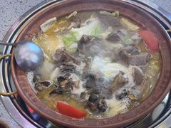 -阿婆情腊排骨火锅(金虹路店)