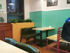 大堂-魏记烧味饭