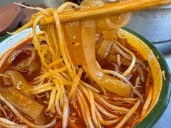 -咏勝锑锅麻辣烫(净居寺路总店)