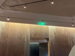 -SHAN山(前滩太古里店)