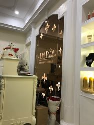 -印奈儿美甲手足护理机构