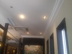 -星巴克臻选(威海威高广场店)