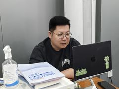 -比亚迪上海弘仁4S(杨浦店)