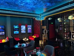 -屋有岛沉浸游戏旗舰店(中山公园店)
