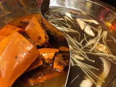 -大龙辣火锅·龙虾·烧烤(湖滨新天地店)